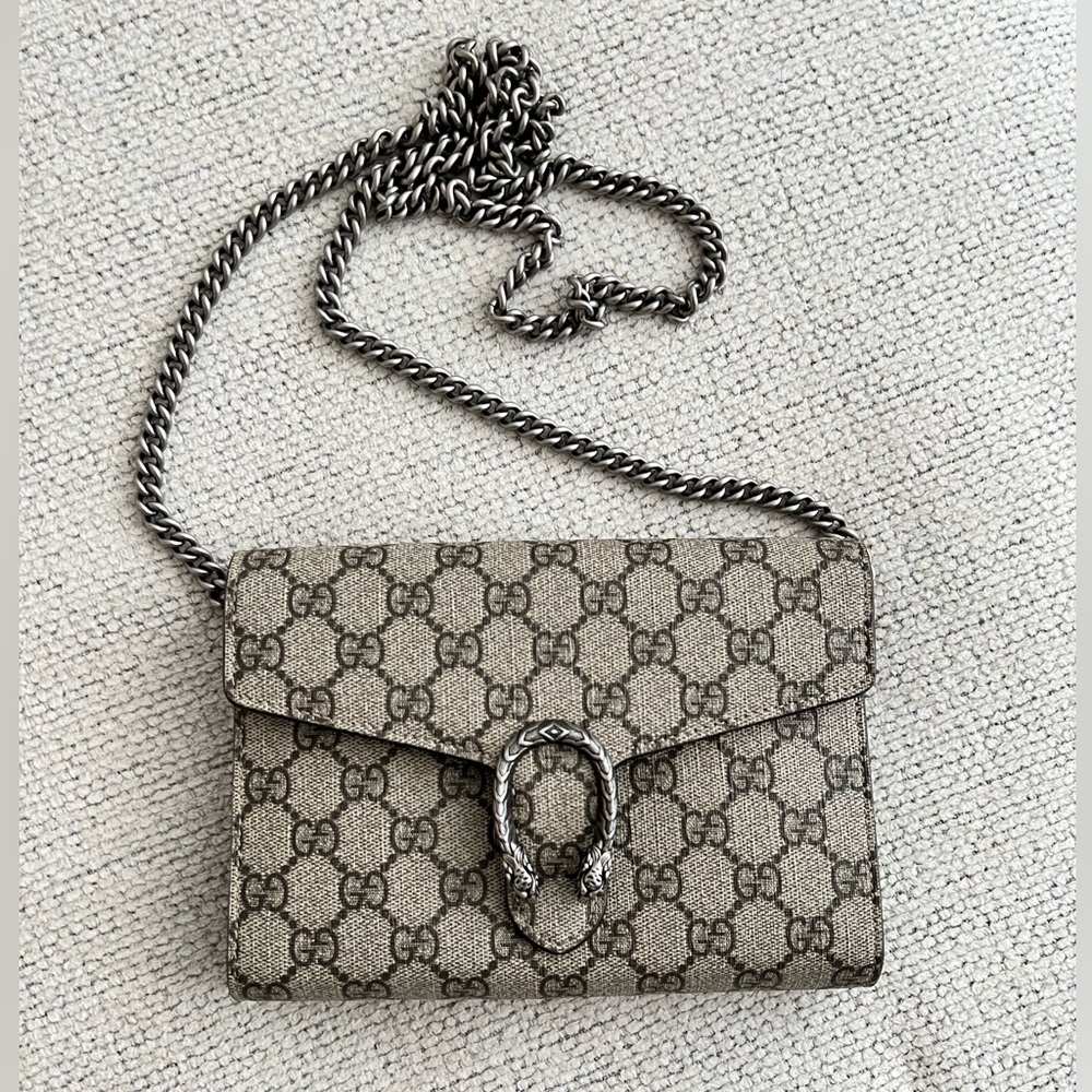 Dionysus GG Supreme chain wallet